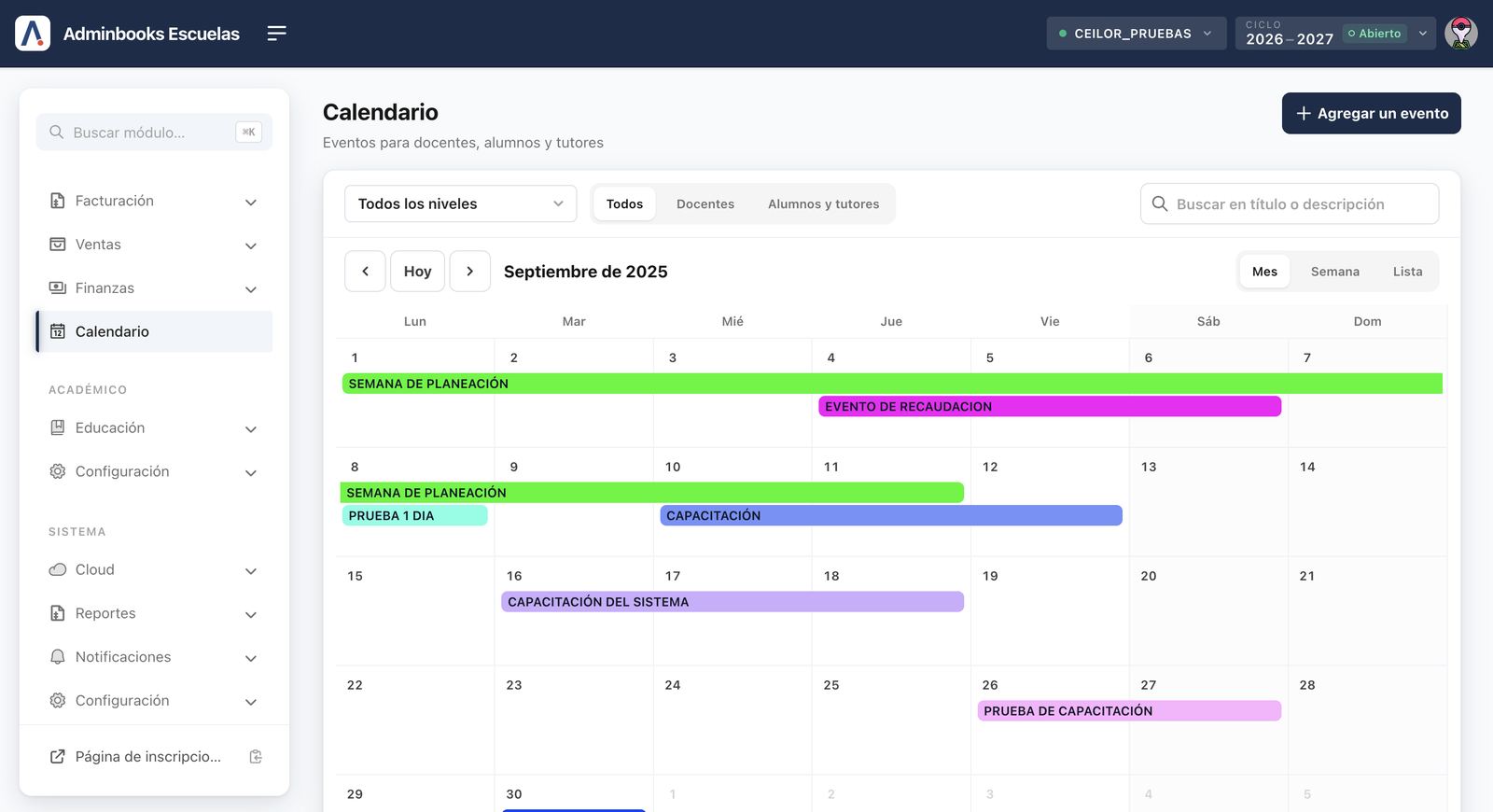 Calendario escolar con eventos por nivel